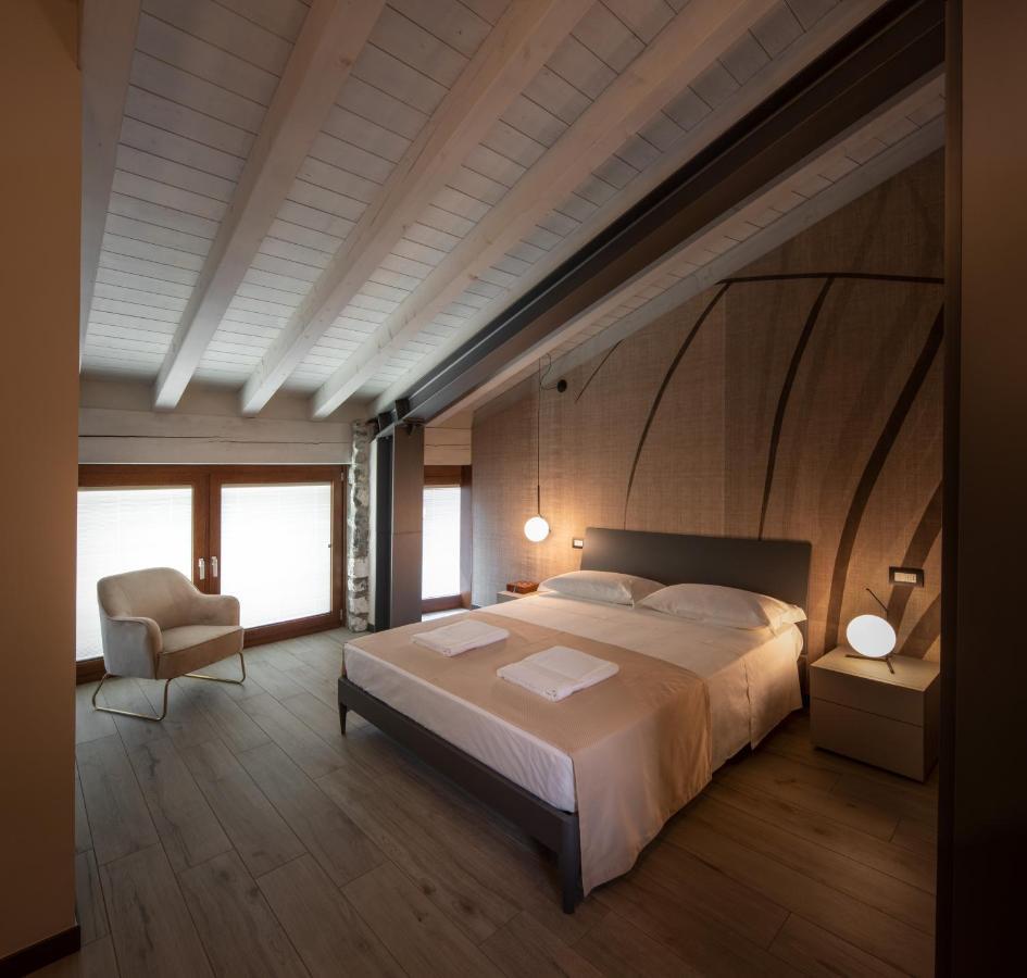 Monte Isola - Decio Rooms Ngoại thất bức ảnh