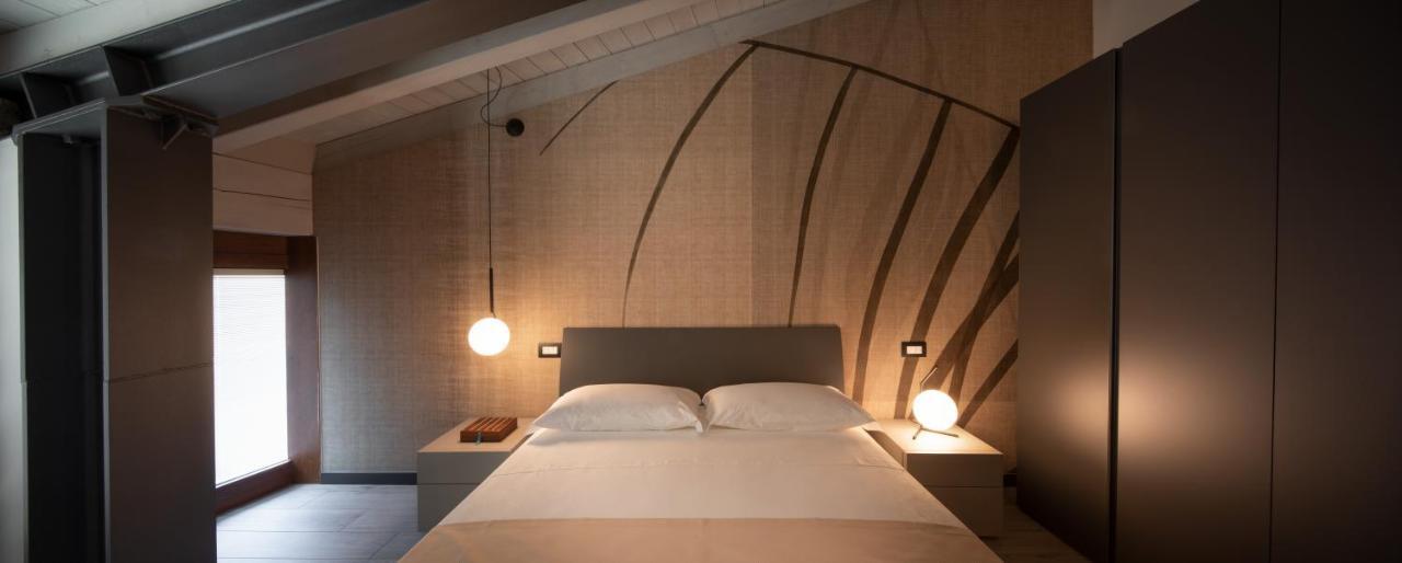 Monte Isola - Decio Rooms Ngoại thất bức ảnh