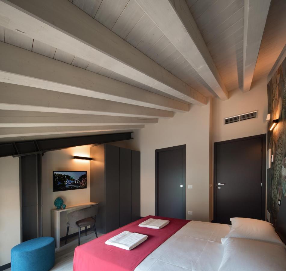 Monte Isola - Decio Rooms Ngoại thất bức ảnh