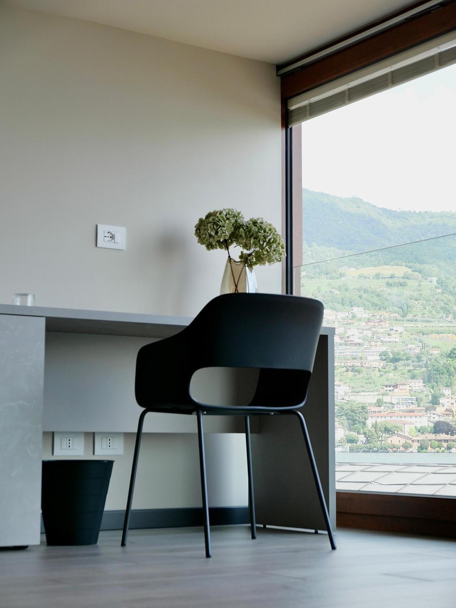 Monte Isola - Decio Rooms Ngoại thất bức ảnh