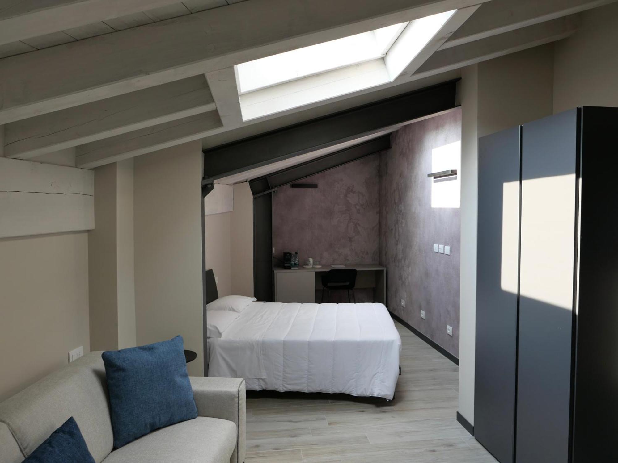 Monte Isola - Decio Rooms Ngoại thất bức ảnh