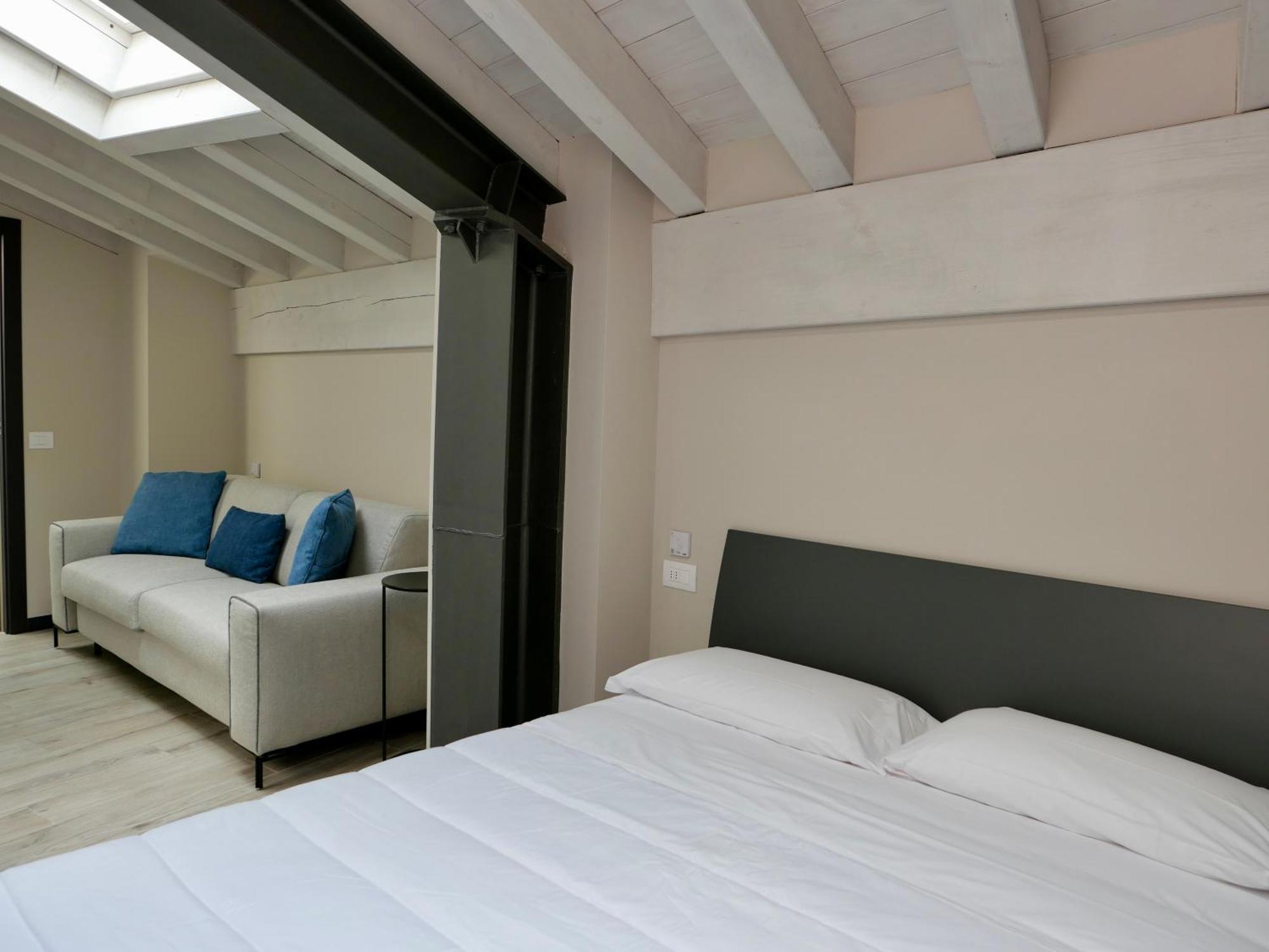 Monte Isola - Decio Rooms Ngoại thất bức ảnh